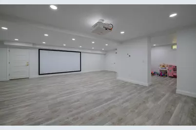 747 Portland Road, Saco, ME 04072 - Photo 21