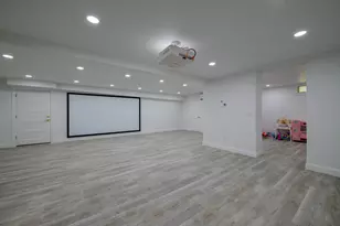 747 Portland Rd, Saco, ME 04072 - Photo 21