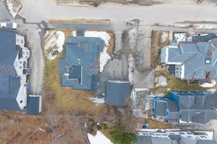 14 Taylor St, Auburn, ME 04210 - Photo 81