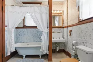 14 Taylor St, Auburn, ME 04210 - Photo 33