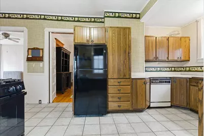 14 Taylor Street, Auburn, ME 04210 - Photo 13