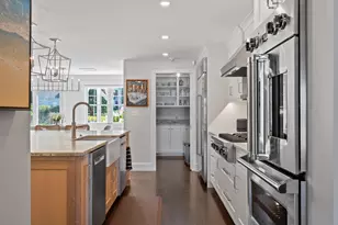 19 Salt Spray Ln, Cape Elizabeth, ME 04107 - Photo 19