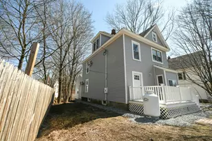 27 Church St, Livermore Falls, ME 04254 - Photo 5