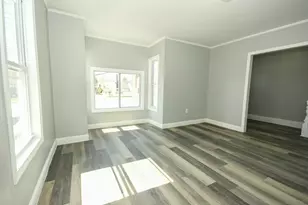 27 Church St, Livermore Falls, ME 04254 - Photo 11