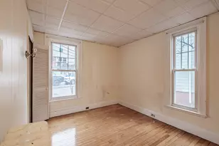 3 Crescent St, Portland, ME 04102 - Photo 13