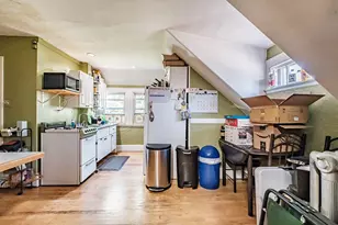 3 Crescent St, Portland, ME 04102 - Photo 17