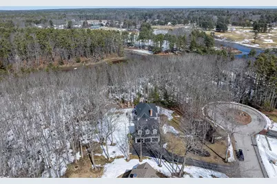 18 Ledgewater Drive, Kennebunk, ME 04043 - Photo 1