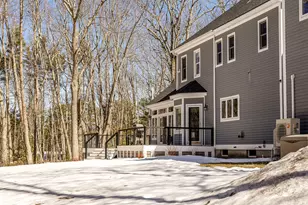 18 Ledgewater Dr, Kennebunk, ME 04043 - Photo 5