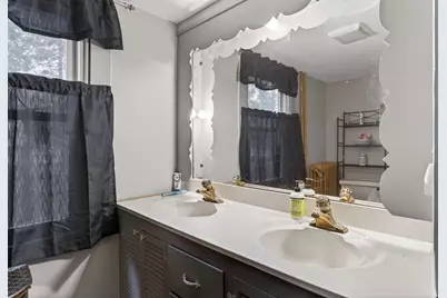 308 Hartland Avenue, Pittsfield, ME 04967 - Photo 17