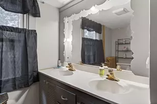 308 Hartland Ave, Pittsfield, ME 04967 - Photo 17