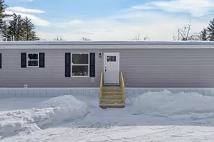 83 Governor Goodwin Rd, North Berwick, ME 03906 - Photo 3