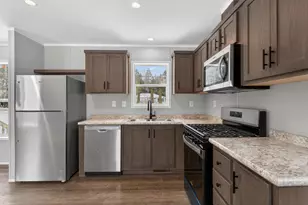 83 Governor Goodwin Rd, North Berwick, ME 03906 - Photo 11