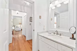 589 York St, York, ME 03909 - Photo 13