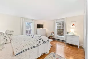 589 York St, York, ME 03909 - Photo 15