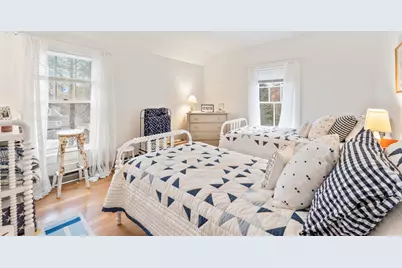 589 York Street #6, York, ME 03909 - Photo 17