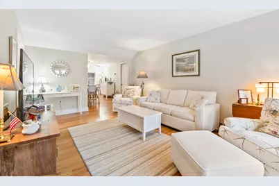 589 York Street #6, York, ME 03909 - Photo 5