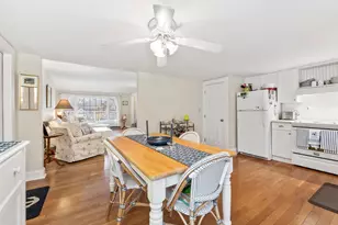 589 York St, York, ME 03909 - Photo 7
