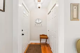 589 York St, York, ME 03909 - Photo 3