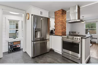 122 Providence Avenue, South Portland, ME 04106 - Photo 5