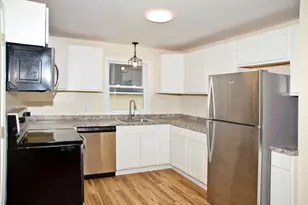 131 Mechanic Falls Rd, Oxford, ME 04270 - Photo 11