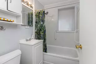 35 McKinley St, South Portland, ME 04106 - Photo 13