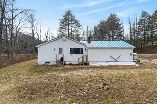 88 County Rd, Oakland, ME 04963 - Photo 13