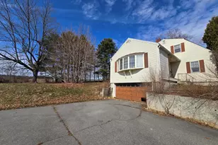 129 W Hill Rd, Gardiner, ME 04345 - Photo 31