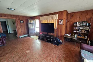 129 W Hill Rd, Gardiner, ME 04345 - Photo 5