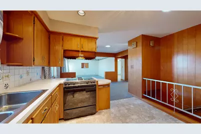 17 Shank Street, Lewiston, ME 04240 - Photo 11