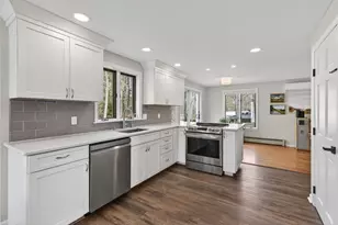 8 Rockwood Dr, Biddeford, ME 04005 - Photo 11