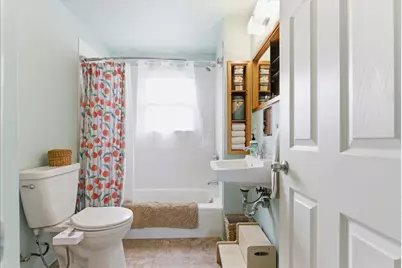 122 Field Avenue, Auburn, ME 04210 - Photo 5