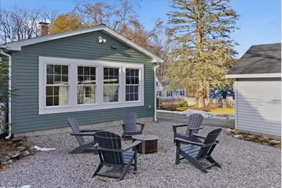 122 Field Avenue, Auburn, ME 04210 - Photo 9