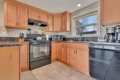 15 Brewster Street, Portland, ME 04103 - Photo 3