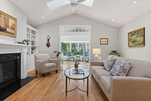 24 Maxwell Woods Dr, Cape Elizabeth, ME 04107 - Photo 9