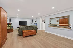 24 Maxwell Woods Dr, Cape Elizabeth, ME 04107 - Photo 25