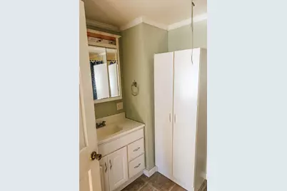 8 Court Street, Vassalboro, ME 04989 - Photo 15