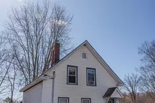 8 Court St, Vassalboro, ME 04989 - Photo 1