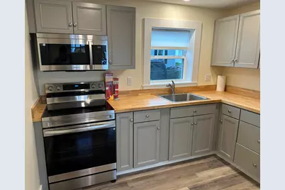 36 Grove Street, Rockland, ME 04841 - Photo 13