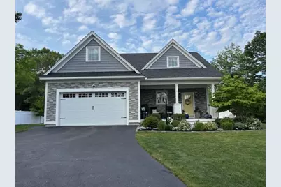 8 Grover Avenue, Kittery, ME 03904 - Photo 1