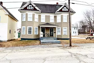 88 Pine St, Millinocket, ME 04462 - Photo 1