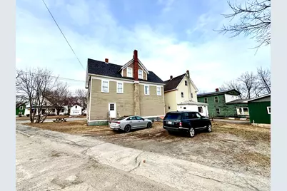 88 Pine Street, Millinocket, ME 04462 - Photo 5