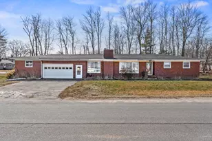 5 Robert St, Winslow, ME 04901 - Photo 3