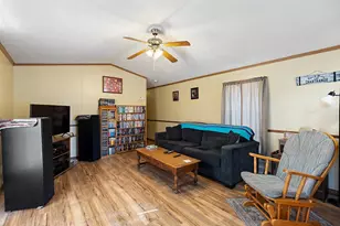 1145 Waterville Rd, Skowhegan, ME 04976 - Photo 47