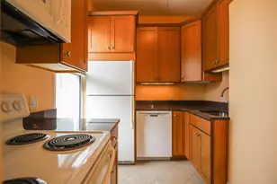 115 Clark St, Portland, ME 04102 - Photo 55