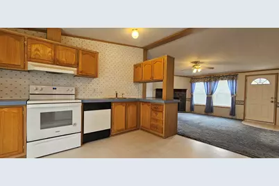 18 Central Avenue, Waterville, ME 04901 - Photo 3