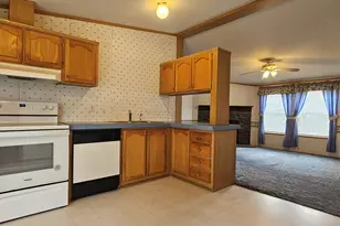 18 Central Ave, Waterville, ME 04901 - Photo 3