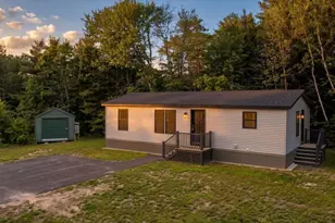 27 Meadow Ln, Sabattus, ME 04280 - Photo 1