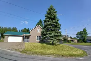 837 Main St, Madawaska, ME 04756 - Photo 3