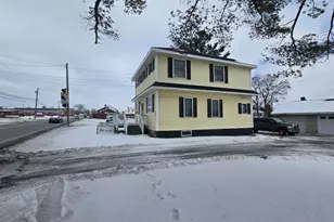 15 Bennett Dr, Caribou, ME 04736 - Photo 1