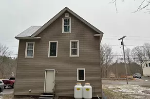 84 Pleasant St, Sanford, ME 04083 - Photo 23